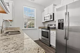 8 Buckhorn St, Bluffton, SC 29910 - Photo 5