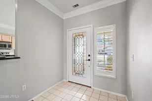 17 Broughton Cir, Bluffton, SC 29909 - Photo 5