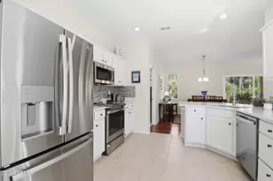 33 Broughton Cir, Bluffton, SC 29909 - Photo 5