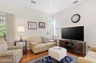 33 Broughton Cir, Bluffton, SC 29909 - Photo 11