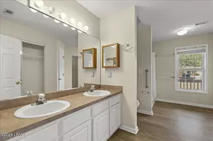 4 Wellington Ct, Bluffton, SC 29910 - Photo 13