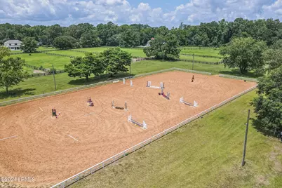 256 Club Gate Drive, Bluffton, SC 29910 - Photo 9