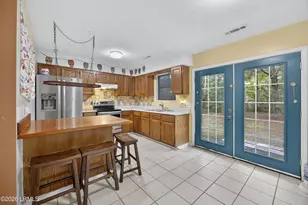 32 Parker Dr, Beaufort, SC 29906 - Photo 11