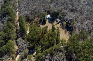 677 Trask Pkwy, Seabrook, SC 29940 - Photo 3