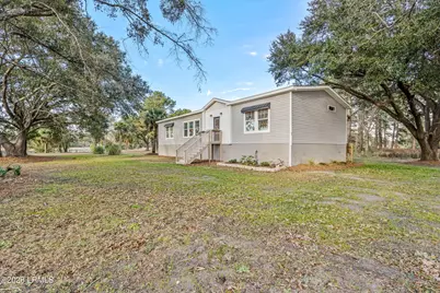 97 Rose Island Road, Saint Helena Island, SC 29920 - Photo 5