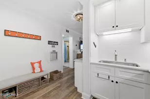 663 William Hilton Pkwy, Hilton Head Island, SC 29928 - Photo 13