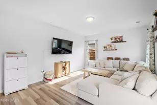 58 Cedarwood St, Beaufort, SC 29906 - Photo 11