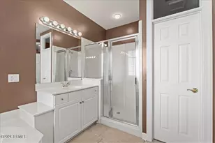 122 Island W Dr, Bluffton, SC 29910 - Photo 17