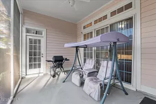 122 Island W Dr, Bluffton, SC 29910 - Photo 23