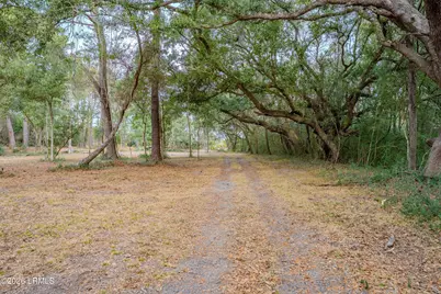 673 Sea Island Parkway, Saint Helena Island, SC 29920 - Photo 7