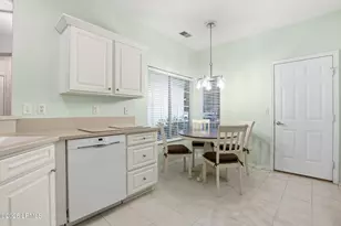 94 Hampton Cir, Bluffton, SC 29909 - Photo 17