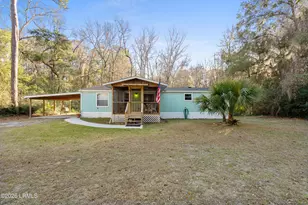 976 Sams Point Rd, Beaufort, SC 29907 - Photo 3
