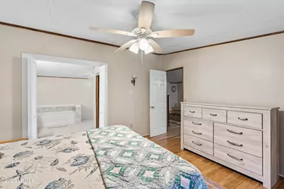 976 Sams Point Road, Beaufort, SC 29907 - Photo 17