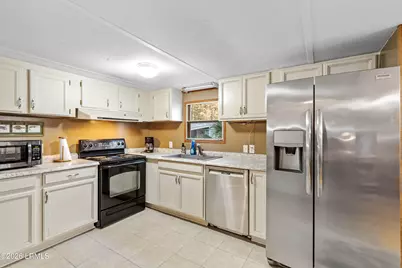 976 Sams Point Road, Beaufort, SC 29907 - Photo 13