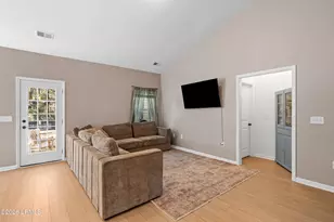 158 Thistle Ln, Beaufort, SC 29907 - Photo 9