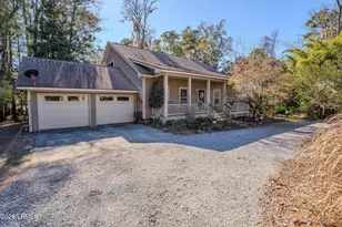 15 Sheridan Rd, Beaufort, SC 29907 - Photo 1