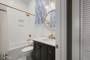 30 Lakeview Ln, Harbor Island, SC 29920 - Photo 33