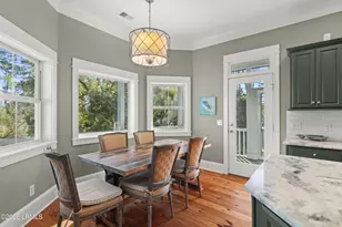 30 Lakeview Ln, Harbor Island, SC 29920 - Photo 17