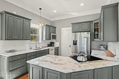 30 Lakeview Lane, Harbor Island, SC 29920 - Photo 19