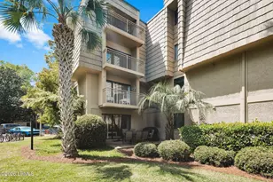 10 Lighthouse Rd, Hilton Head, SC 29928 - Photo 1