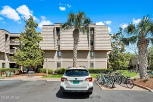 10 Lighthouse Rd, Hilton Head, SC 29928 - Photo 37