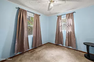 1332 Sea Island Pkwy, Saint Helena Island, SC 29920 - Photo 23