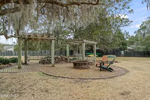 94 Gautier Pl, Beaufort, SC 29902 - Photo 59