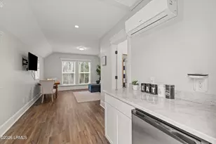 94 Gautier Pl, Beaufort, SC 29902 - Photo 39