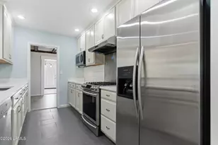 3014 Shell Point Rd, Beaufort, SC 29906 - Photo 11