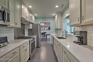 3014 Shell Point Rd, Beaufort, SC 29906 - Photo 17