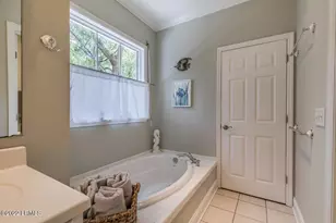 35 Lakeview Ln, Harbor Island, SC 29920 - Photo 29