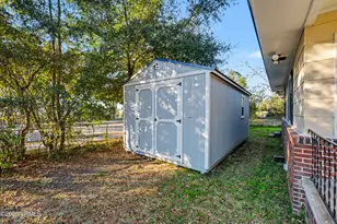 1502 Palmetto Dr, Beaufort, SC 29902 - Photo 23