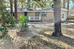 1610 Columbia Dr, Beaufort, SC 29906 - Photo 5