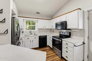 8 Factory Creek Rd, Beaufort, SC 29907 - Photo 7