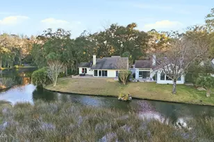 27 Stable Gate Rd, Hilton Head Island, SC 29926 - Photo 5