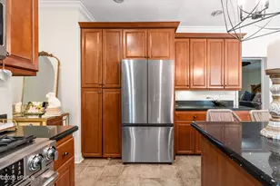 1 E River Dr, Beaufort, SC 29907 - Photo 13