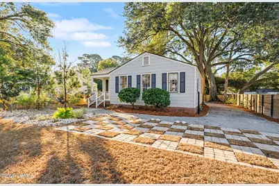 2700 North Street, Beaufort, SC 29902 - Photo 1