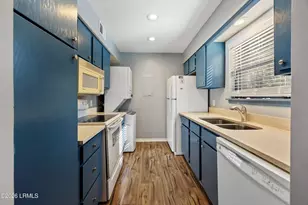 79 Lighthouse Rd, Hilton Head Island, SC 29928 - Photo 15