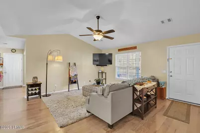 27 Pelican Circle, Beaufort, SC 29906 - Photo 7