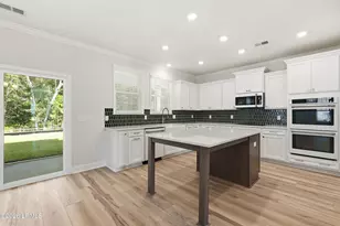 124 Thistle Ln, Beaufort, SC 29907 - Photo 9