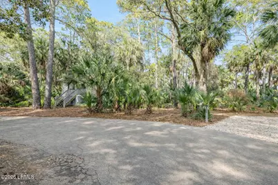 848 Marsh Dunes Road, Ladys Island, SC 29920 - Photo 15
