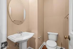 2677 Broad St, Beaufort, SC 29902 - Photo 19