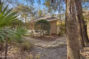 40 Monticello Dr, Hilton Head, SC 29926 - Photo 1