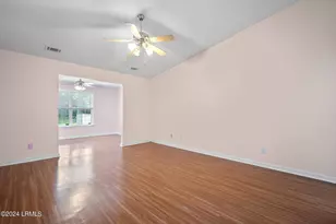 44 Purrysburg Dr, Beaufort, SC 29907 - Photo 15