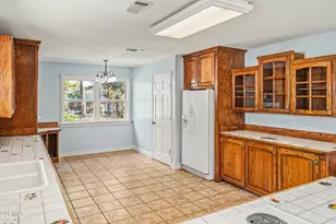 1812 Dolphin Row Dr, Beaufort, SC 29906 - Photo 23