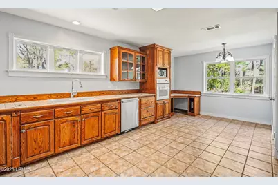 1812 Dolphin Row Drive, Beaufort, SC 29906 - Photo 21