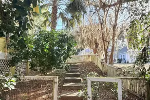 802 12th St, Port Royal, SC 29935 - Photo 25