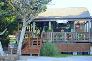 663 William Hilton Pkwy, Hilton Head Island, SC 29928 - Photo 23