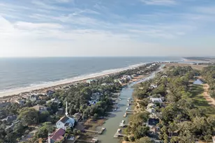 383 Tarpon Blvd, Ladys Island, SC 29920 - Photo 5