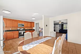 2408 Langhorne Dr, Beaufort, SC 29902 - Photo 11